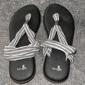 Sanuk Women’s Yoga Mat Sandals sz 9